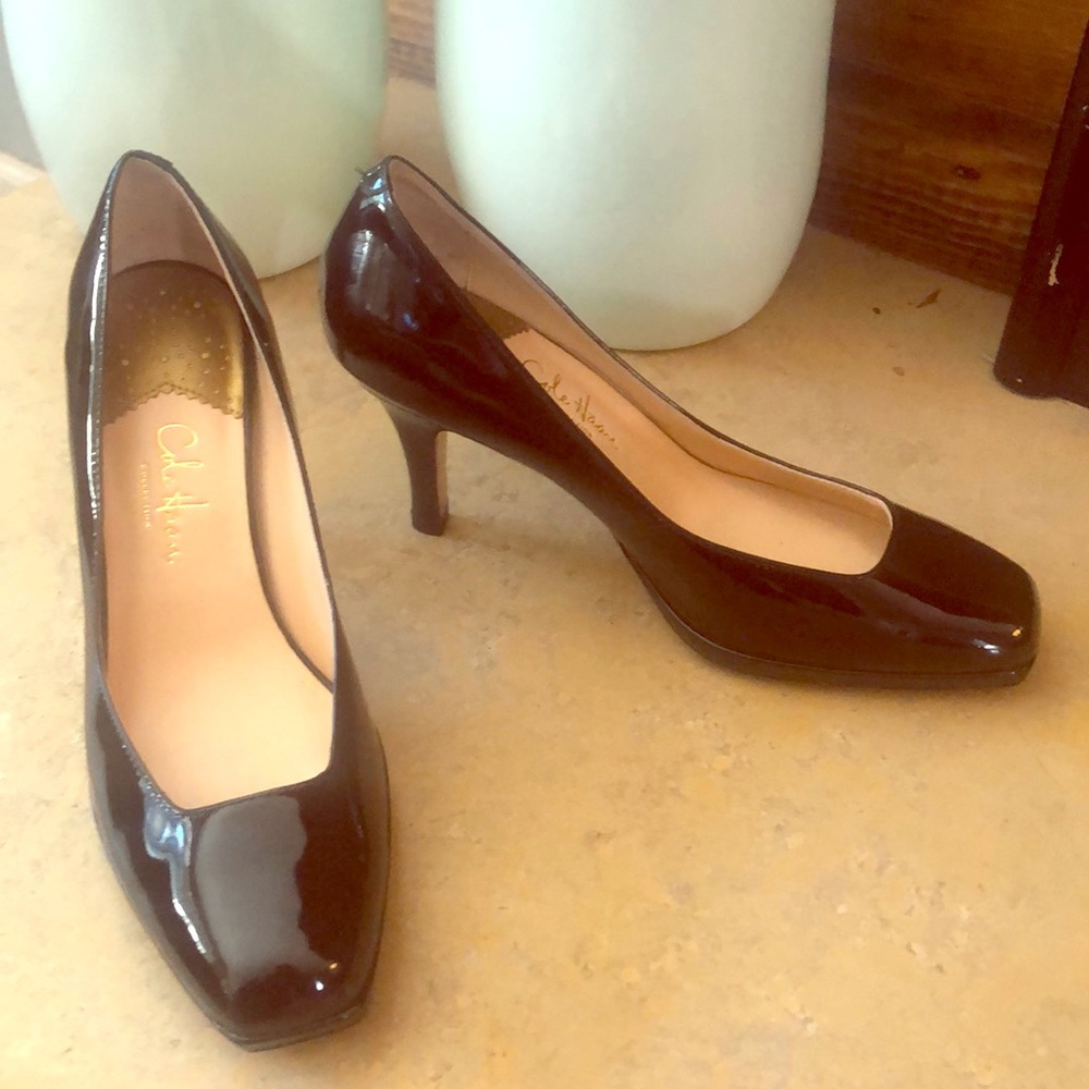 Cole Haan black closed toe heels